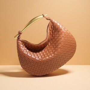 Sardine Chain Tote Bag